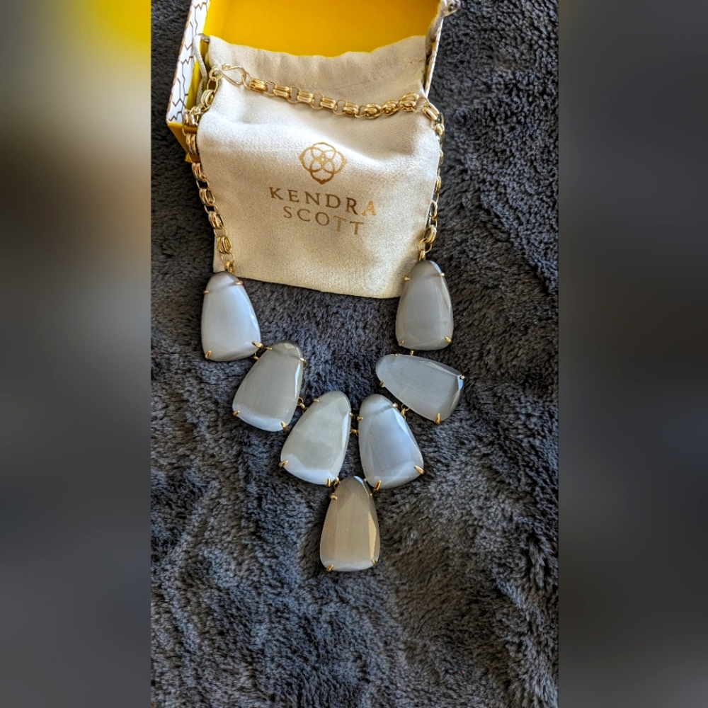 Kendra Scott Slate Harlow Necklace